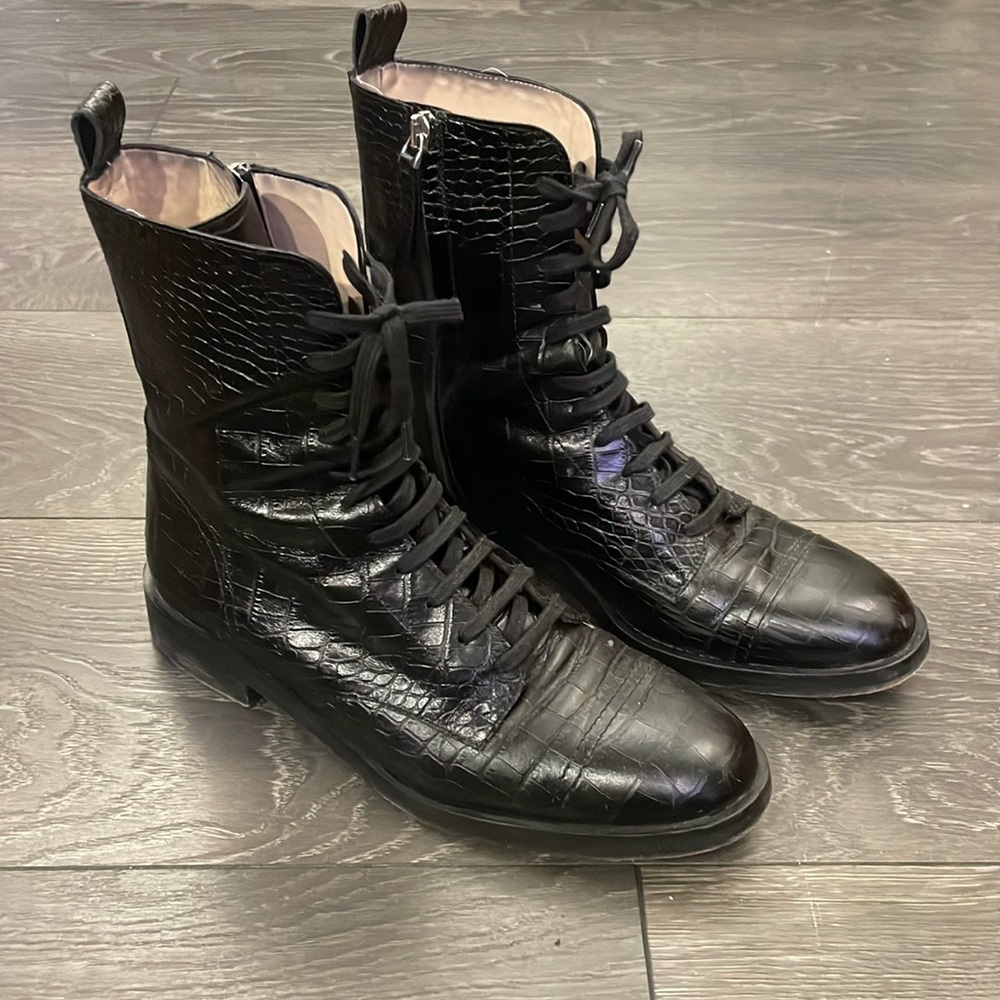 Theory Combat Boots Snakeskin texture